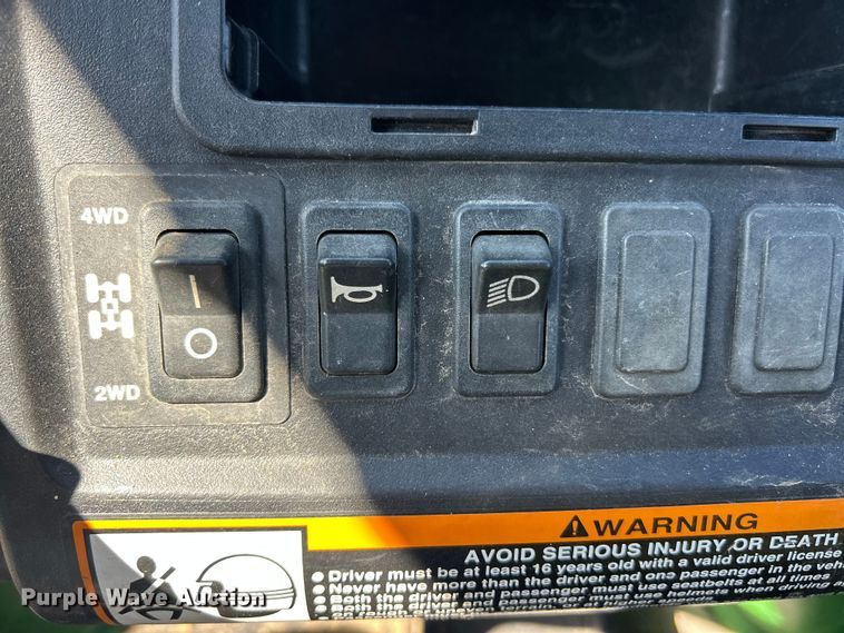 image for item FC5158 2011 John Deere 855 DSL utility vehicle