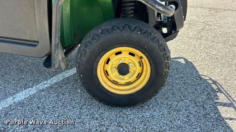 image for item FC5158 2011 John Deere 855 DSL utility vehicle