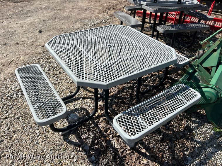 image for item FC5160 (4) picnic tables