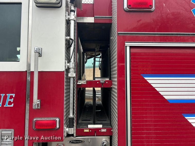 image for item FC5179 2008 Pierce  Quantum pumper fire truck