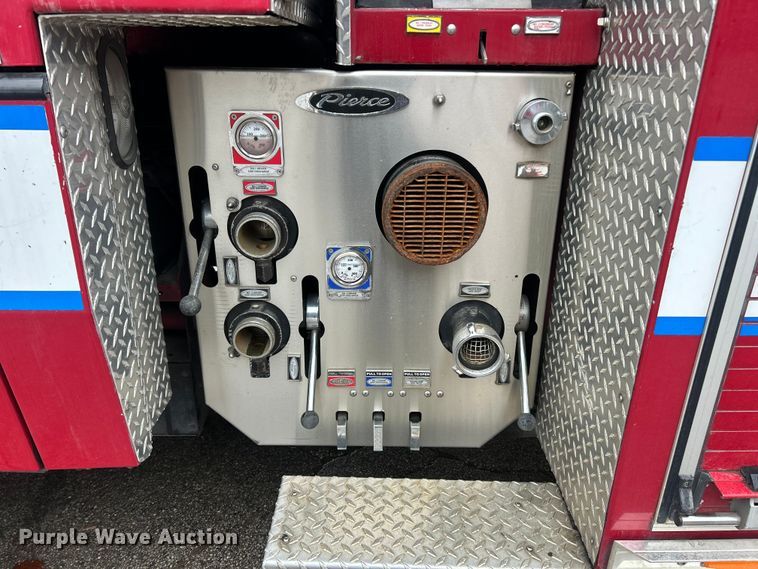 image for item FC5179 2008 Pierce  Quantum pumper fire truck