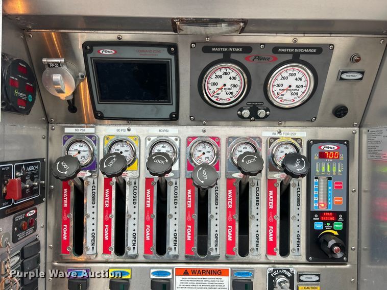 image for item FC5179 2008 Pierce  Quantum pumper fire truck