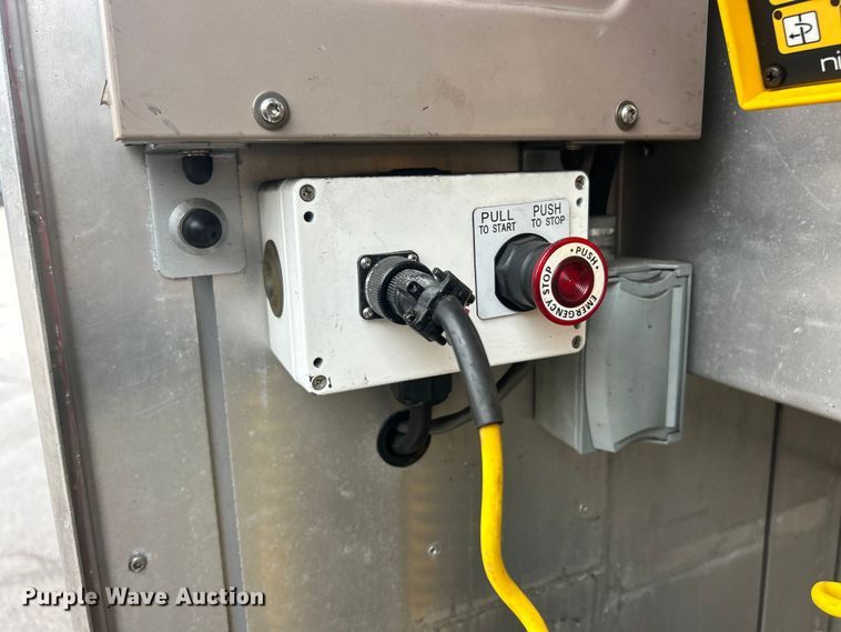 image for item FC5179 2008 Pierce  Quantum pumper fire truck