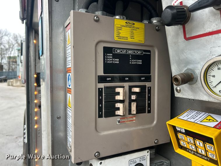 image for item FC5179 2008 Pierce  Quantum pumper fire truck