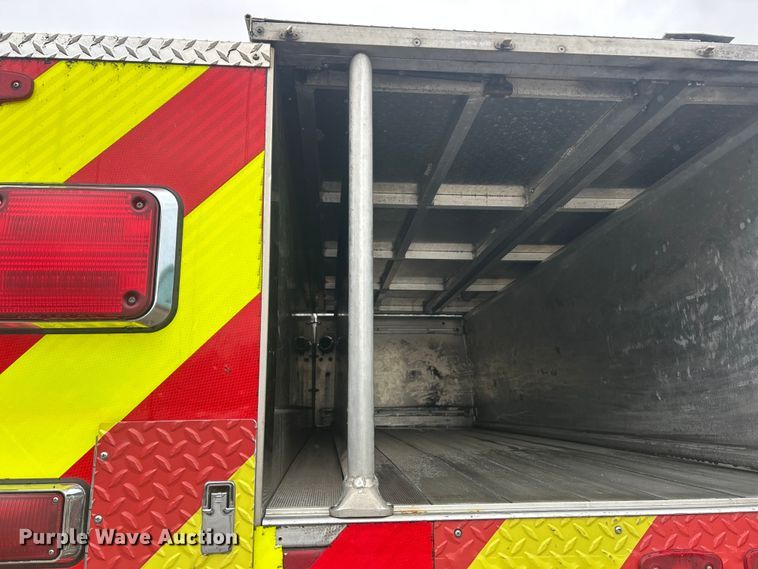 image for item FC5179 2008 Pierce  Quantum pumper fire truck