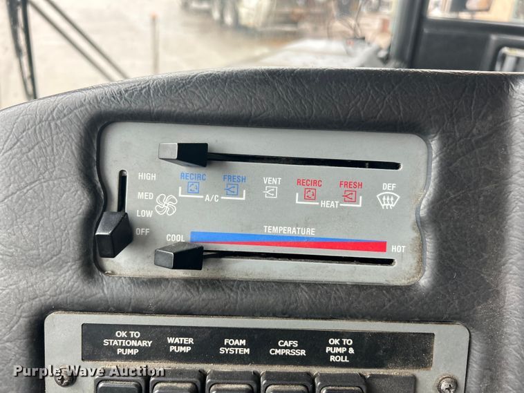 image for item FC5179 2008 Pierce  Quantum pumper fire truck