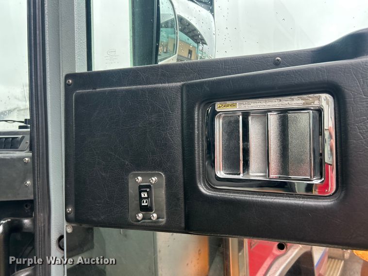 image for item FC5179 2008 Pierce  Quantum pumper fire truck