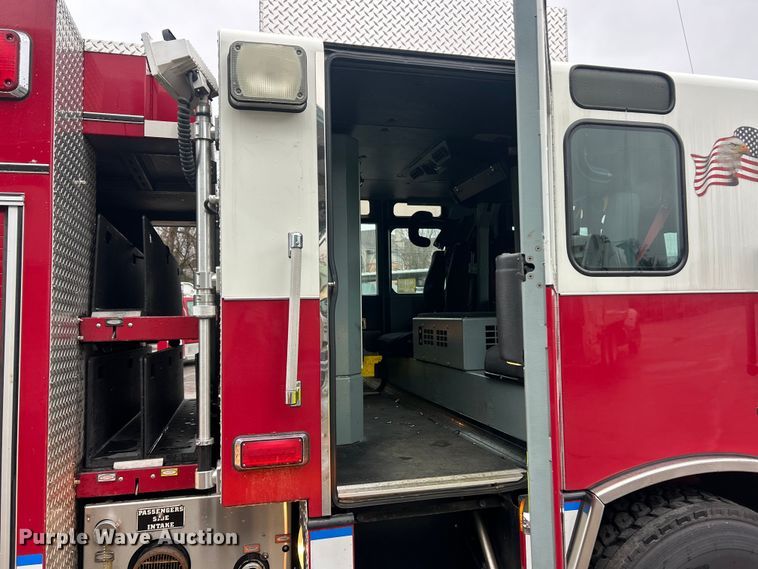 image for item FC5179 2008 Pierce  Quantum pumper fire truck