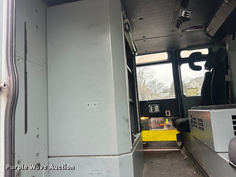 image for item FC5179 2008 Pierce  Quantum pumper fire truck