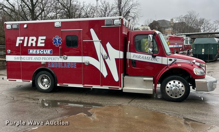 image for item FC5180 2015 Freightliner Business Class M2 ambulance
