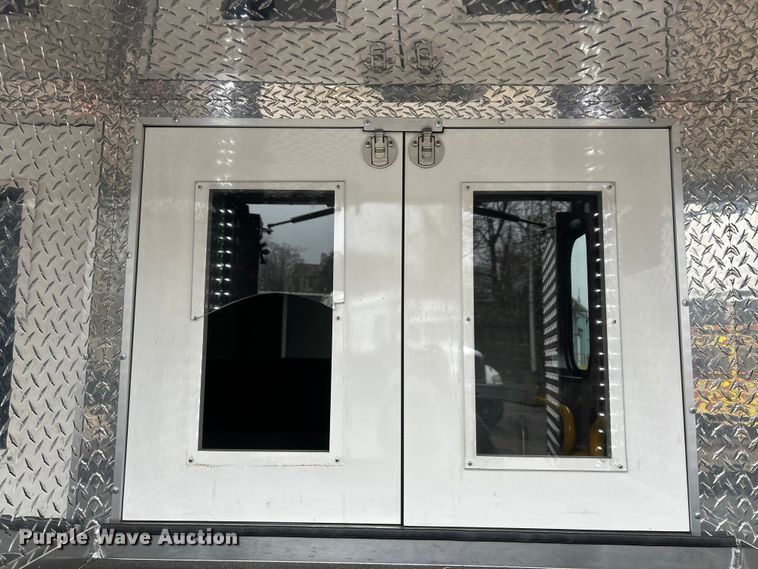 image for item FC5180 2015 Freightliner Business Class M2 ambulance