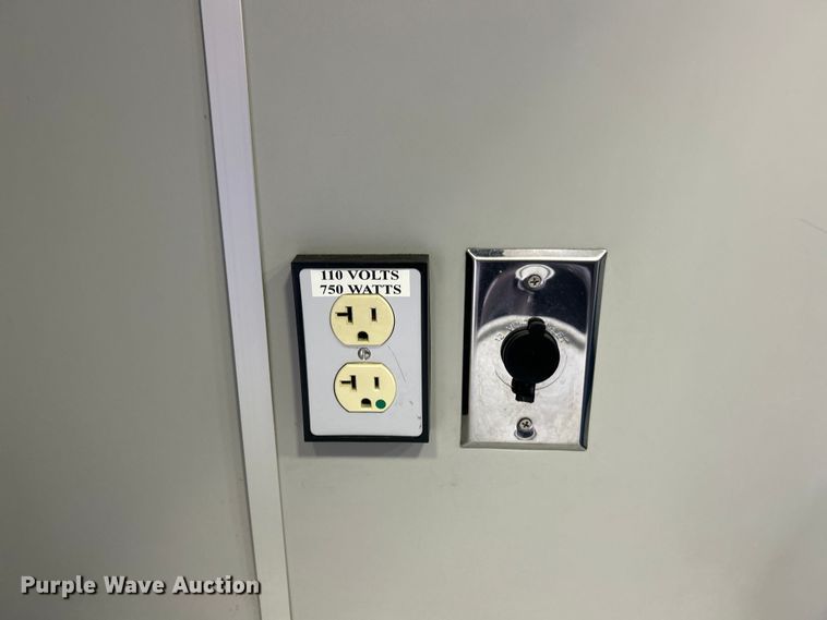 image for item FC5180 2015 Freightliner Business Class M2 ambulance