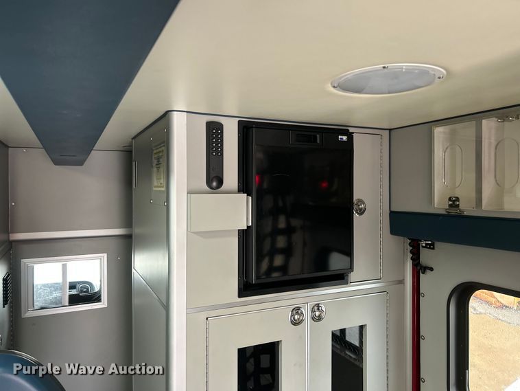 image for item FC5180 2015 Freightliner Business Class M2 ambulance