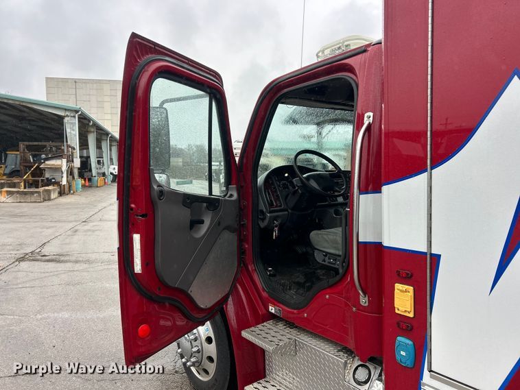 image for item FC5180 2015 Freightliner Business Class M2 ambulance