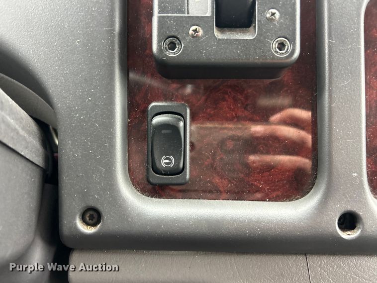 image for item FC5180 2015 Freightliner Business Class M2 ambulance