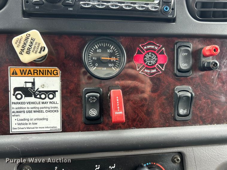 image for item FC5180 2015 Freightliner Business Class M2 ambulance