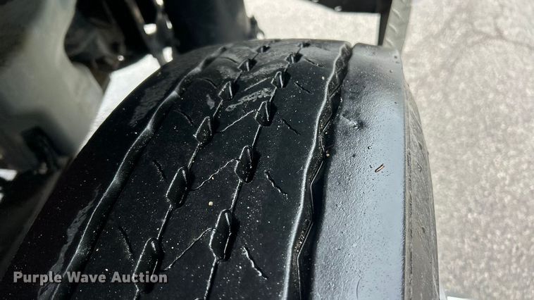 image for item FC5180 2015 Freightliner Business Class M2 ambulance