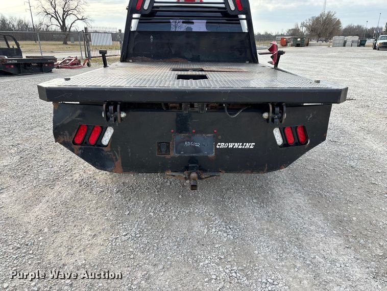 image for item FG0117 2010 Chevrolet Silverado 2500HD Crew Cab bale bed pickup truck