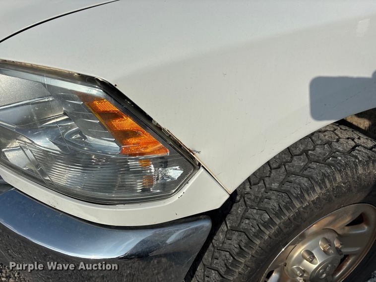 image for item FG0118 2015 RAM 2500 pickup truck