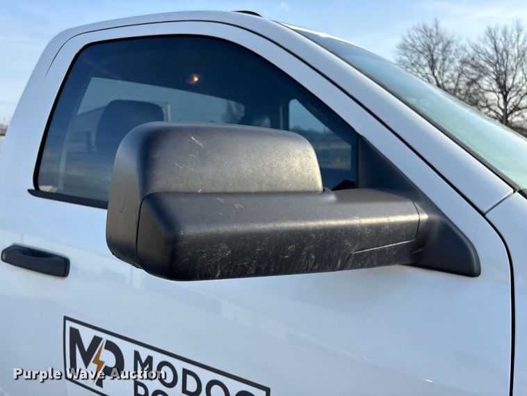 image for item FG0118 2015 RAM 2500 pickup truck