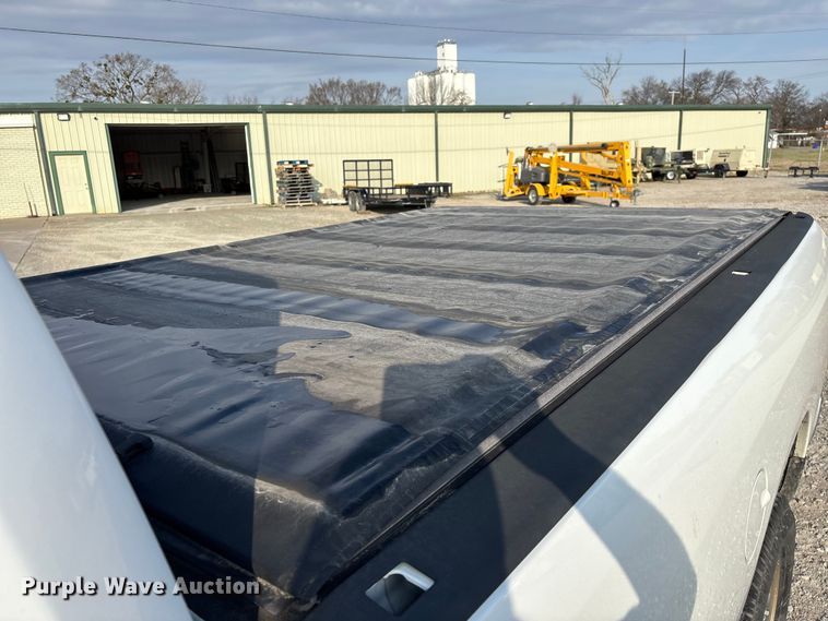 image for item FG0118 2015 RAM 2500 pickup truck