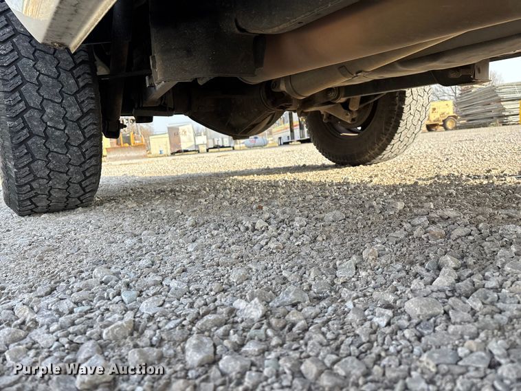 image for item FG0118 2015 RAM 2500 pickup truck