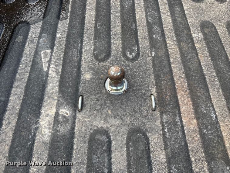 image for item FG0118 2015 RAM 2500 pickup truck