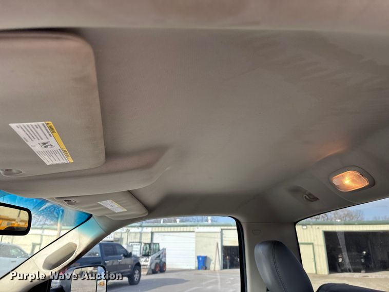 image for item FG0118 2015 RAM 2500 pickup truck