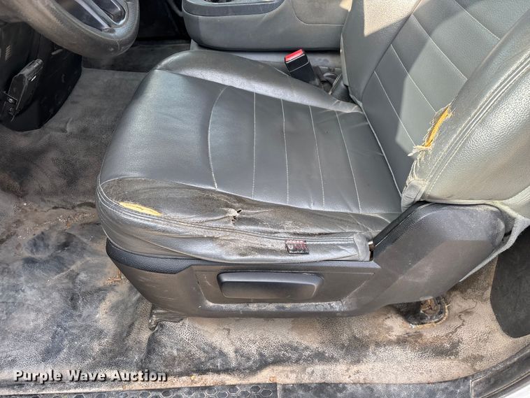 image for item FG0118 2015 RAM 2500 pickup truck