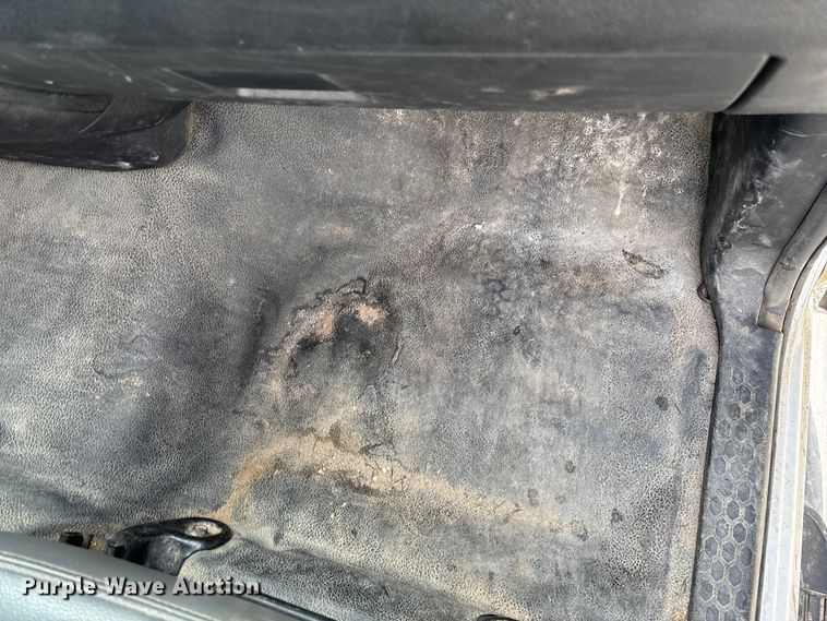 image for item FG0118 2015 RAM 2500 pickup truck