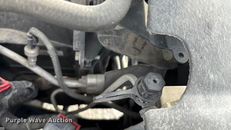 image for item FG0118 2015 RAM 2500 pickup truck