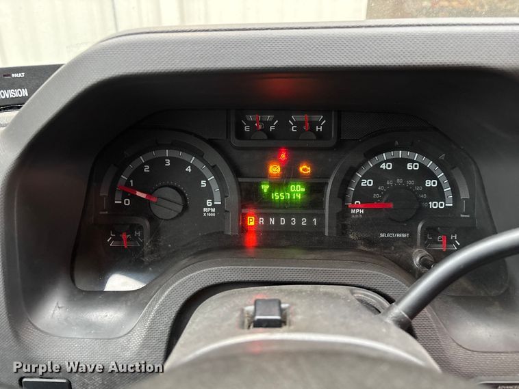 image for item FG0148 2009 Ford E350 Super Duty shuttle bus