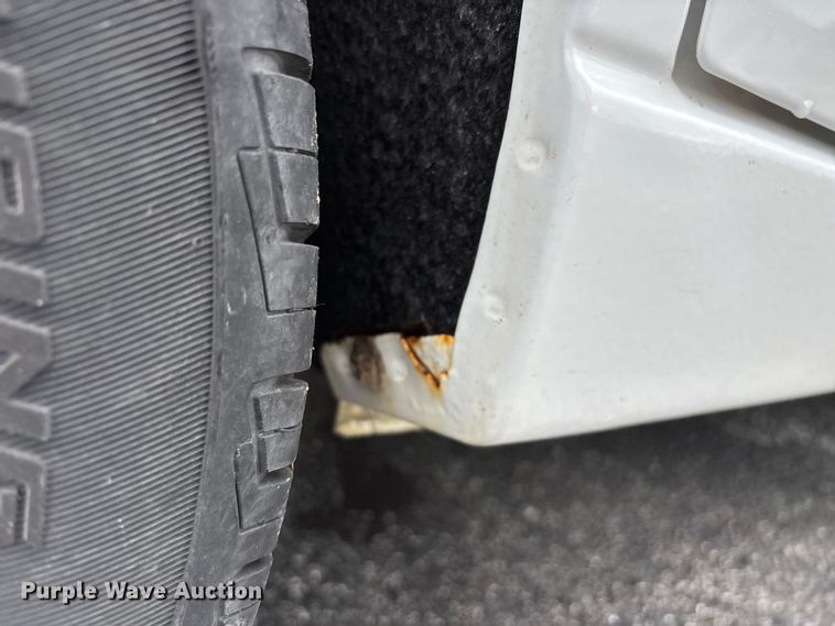 image for item FG0151 2007 Ford Focus SE SUV