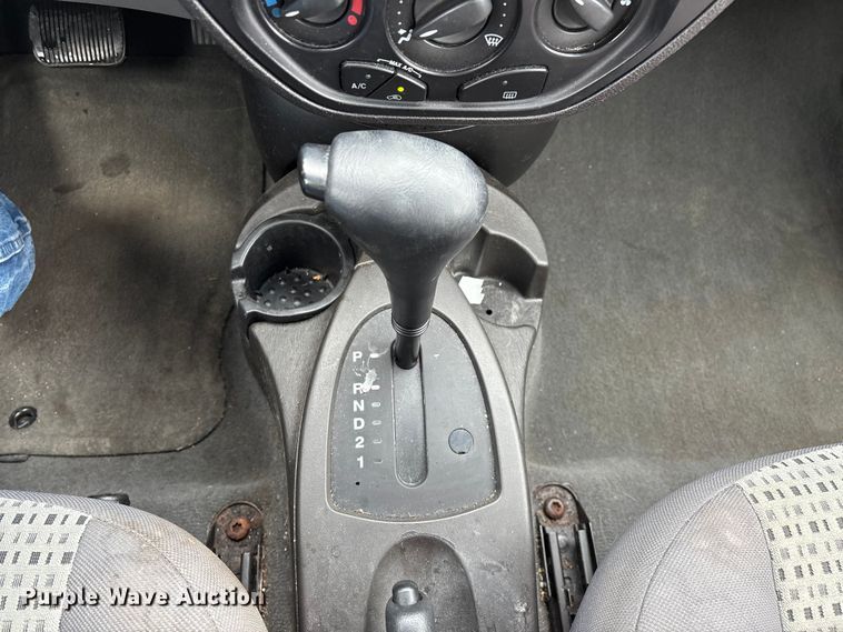 image for item FG0151 2007 Ford Focus SE SUV