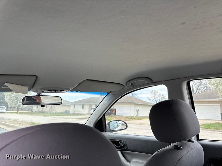 image for item FG0151 2007 Ford Focus SE SUV