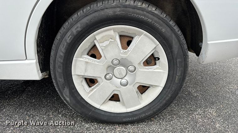 image for item FG0151 2007 Ford Focus SE SUV