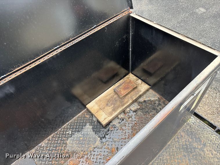 image for item FG0154 2011 Kodiak equipment trailer