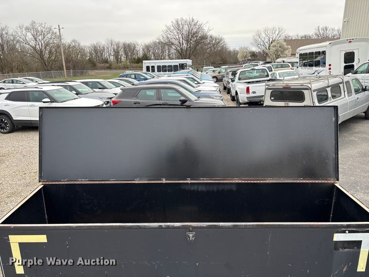 image for item FG0154 2011 Kodiak equipment trailer