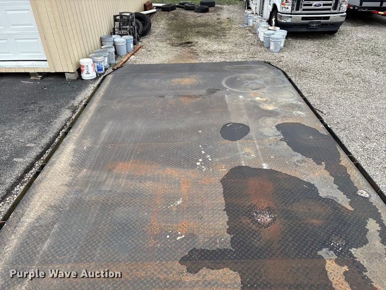 image for item FG0154 2011 Kodiak equipment trailer