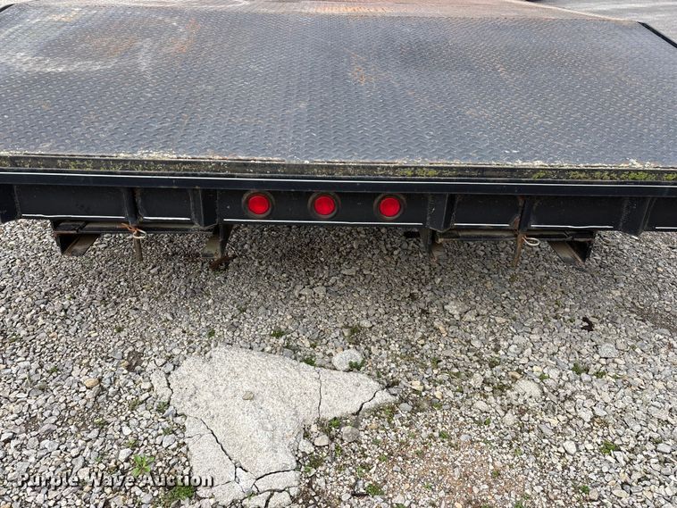 image for item FG0154 2011 Kodiak equipment trailer