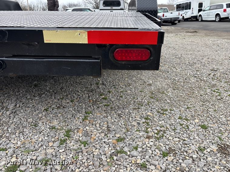 image for item FG0155 2021 Starlite  82-H185CRDV utility trailer