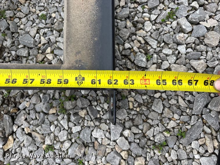 image for item FG0155 2021 Starlite  82-H185CRDV utility trailer