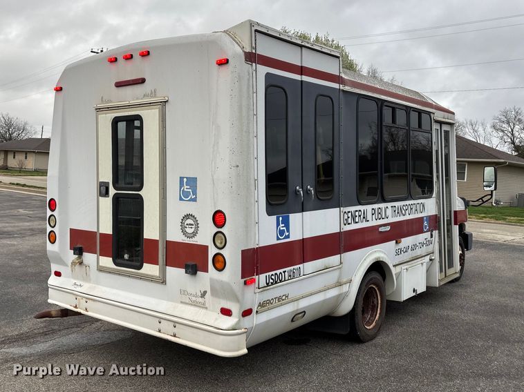 image for item FG0157 2008 Ford E350 Super Duty shuttle bus