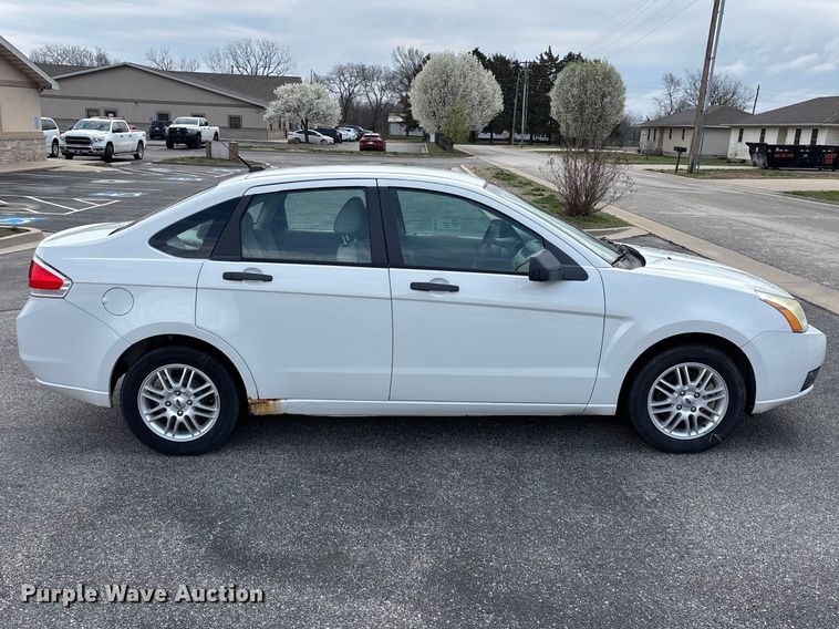 image for item FG0158 2009 Ford Focus SE 