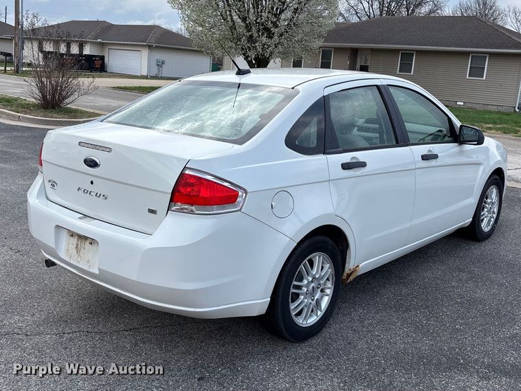 image for item FG0158 2009 Ford Focus SE 