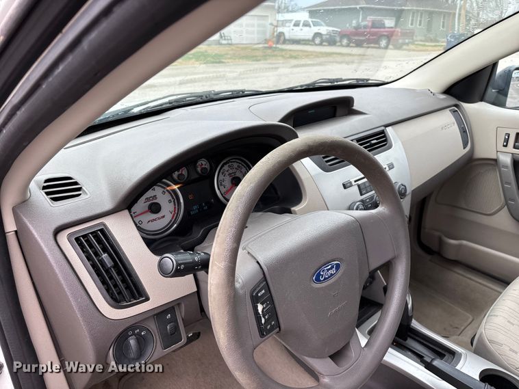 image for item FG0158 2009 Ford Focus SE 