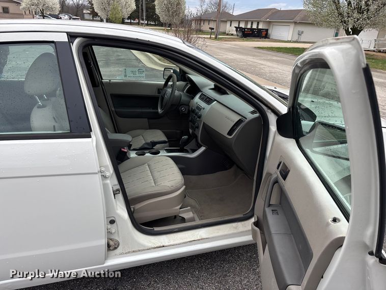 image for item FG0158 2009 Ford Focus SE 