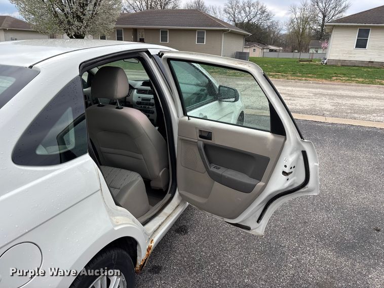 image for item FG0158 2009 Ford Focus SE 