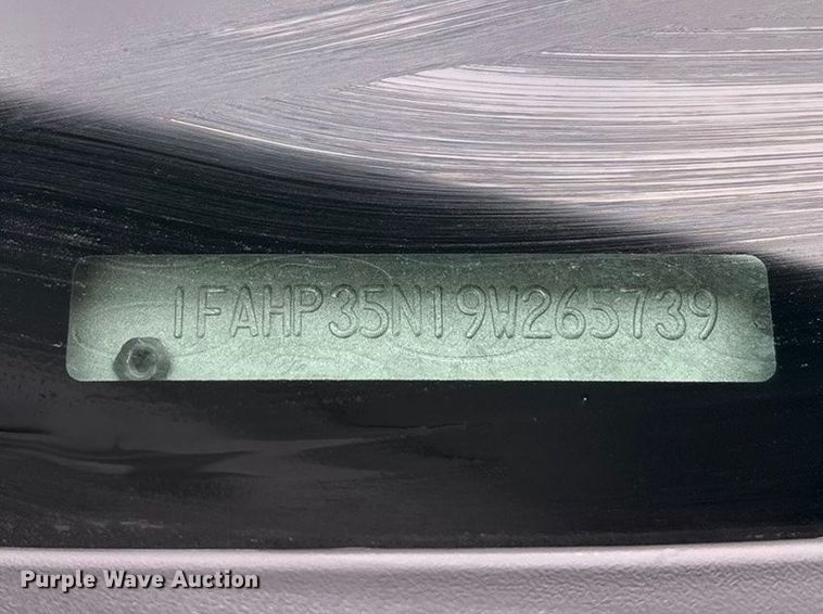 image for item FG0158 2009 Ford Focus SE 