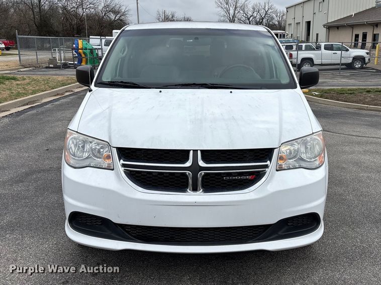 image for item FG0159 2015 Dodge Grand Caravan handicap accessible van